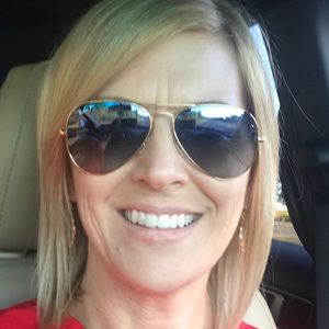 Meet your Posher, Erika